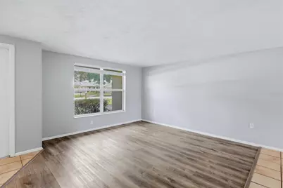 2173 Fiesta Drive, Sarasota, FL 34231 - Photo 10