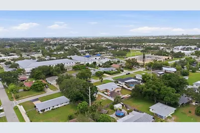 2173 Fiesta Drive, Sarasota, FL 34231 - Photo 34