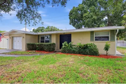2173 Fiesta Drive, Sarasota, FL 34231 - Photo 6