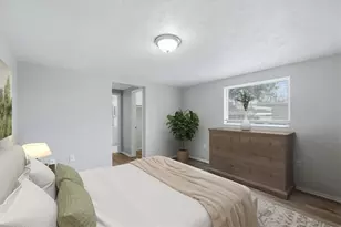 2173 Fiesta Dr, Sarasota, FL 34231 - Photo 20