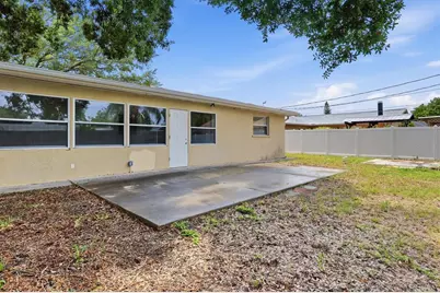2173 Fiesta Drive, Sarasota, FL 34231 - Photo 32