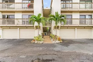 1135 Lake House Cir, Sarasota, FL 34242 - Photo 1