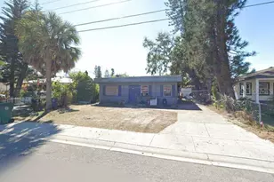 309 12th St W, Palmetto, FL 34221 - Photo 1