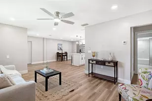 2329 Rose St, Sarasota, FL 34239 - Photo 12