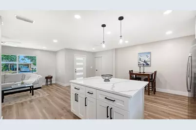 2329 Rose Street, Sarasota, FL 34239 - Photo 14
