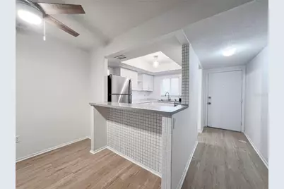 4204 Heron Way #B304, Bradenton, FL 34205 - Photo 6