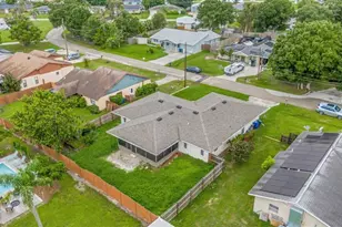 3209 Pafko Dr, Sarasota, FL 34232 - Photo 52