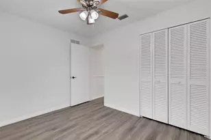 3209 Pafko Dr, Sarasota, FL 34232 - Photo 44