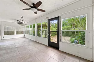 240 Sherwood Dr, Bradenton, FL 34210 - Photo 26