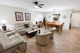 225 Oak Hill Dr, Sarasota, FL 34232 - Photo 2