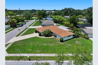 2711 Gulf Gate Drive, Sarasota, FL 34231 - Photo 28