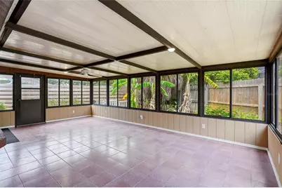 2711 Gulf Gate Drive, Sarasota, FL 34231 - Photo 20