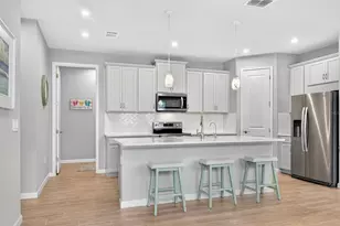 12371 Hearts Ease St, Venice, FL 34293 - Photo 4