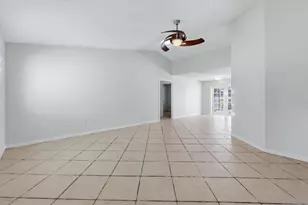 4089 King Richard Dr, Sarasota, FL 34232 - Photo 6