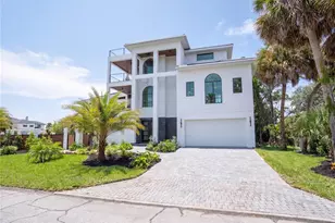 539 Avenida Del Norte, Sarasota, FL 34242 - Photo 1