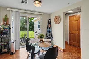 3035 Hillview St, Sarasota, FL 34239 - Photo 6