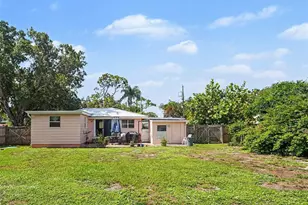 3035 Hillview St, Sarasota, FL 34239 - Photo 18