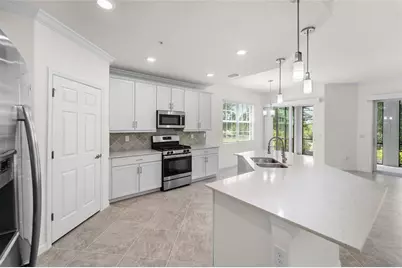 7342 Divot Loop, Lakewood Ranch, FL 34202 - Photo 8