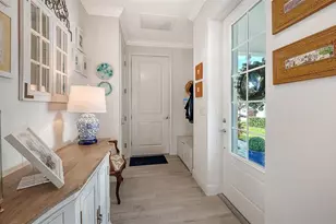 8152 Sternway Rd, Sarasota, FL 34240 - Photo 8