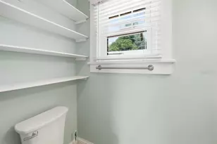 2048 5th St, Sarasota, FL 34237 - Photo 18