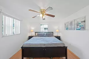 1105 58th St S, Saint Petersburg, FL 33707 - Photo 18