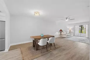 3074 Lake Bayshore Dr, Bradenton, FL 34205 - Photo 6