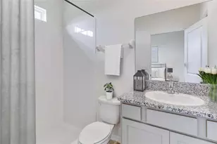 304 158th St E, Bradenton, FL 34212 - Photo 12