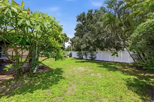 5874 Covington Way, Sarasota, FL 34232 - Photo 14