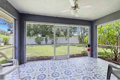 5874 Covington Way, Sarasota, FL 34232 - Photo 8