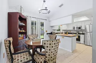 5874 Covington Way, Sarasota, FL 34232 - Photo 4