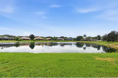 6915 Honeysuckle Trail, Lakewood Ranch, FL 34202 - Photo 52