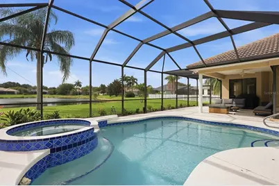 6915 Honeysuckle Trail, Lakewood Ranch, FL 34202 - Photo 46