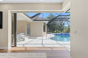 6915 Honeysuckle Trail, Lakewood Ranch, FL 34202 - Photo 38