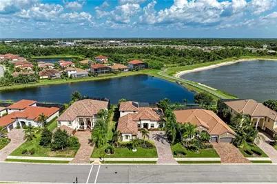 5664 Cloverleaf Run, Lakewood Ranch, FL 34211 - Photo 2