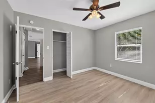 5235 Robin Ln N, Saint Petersburg, FL 33714 - Photo 18