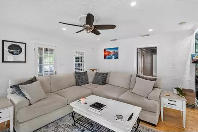 2016 Virginia Drive, Bradenton, FL 34205 - Photo 6