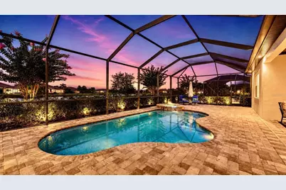 7005 Whittlebury Trail, Lakewood Ranch, FL 34202 - Photo 2