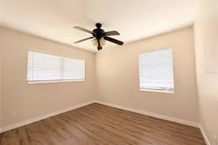 1708 Bayshore Gardens Pkwy, Bradenton, FL 34207 - Photo 26