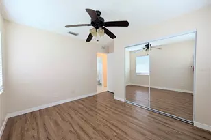 1708 Bayshore Gardens Pkwy, Bradenton, FL 34207 - Photo 24