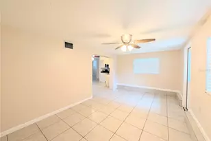 1708 Bayshore Gardens Pkwy, Bradenton, FL 34207 - Photo 12