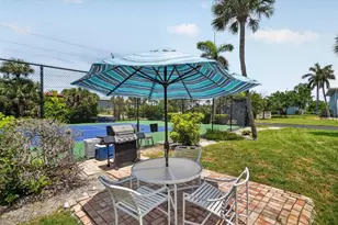 600 Manatee Ave, Holmes Beach, FL 34217 - Photo 42