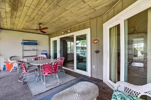 600 Manatee Ave, Holmes Beach, FL 34217 - Photo 22