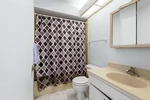 5063 Village Gardens Dr, Sarasota, FL 34234 - Photo 20
