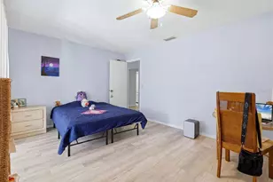 5063 Village Gardens Dr, Sarasota, FL 34234 - Photo 16