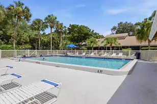 5063 Village Gardens Dr, Sarasota, FL 34234 - Photo 36