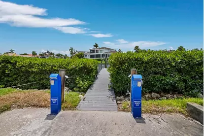1906 Harbourside Drive #304, Longboat Key, FL 34228 - Photo 10