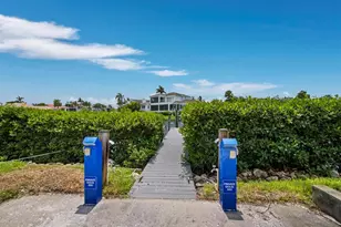 1906 Harbourside Dr, Longboat Key, FL 34228 - Photo 10
