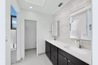 1906 Harbourside Drive #304, Longboat Key, FL 34228 - Photo 32