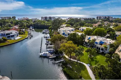 1906 Harbourside Drive #304, Longboat Key, FL 34228 - Photo 40