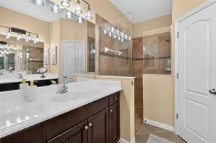 11417 Okaloosa Dr, Venice, FL 34293 - Photo 8